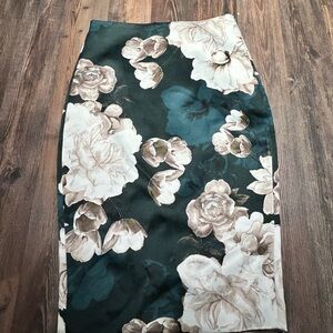 RW&CO. Floral Pencil Skirt in Dark Green and Beige